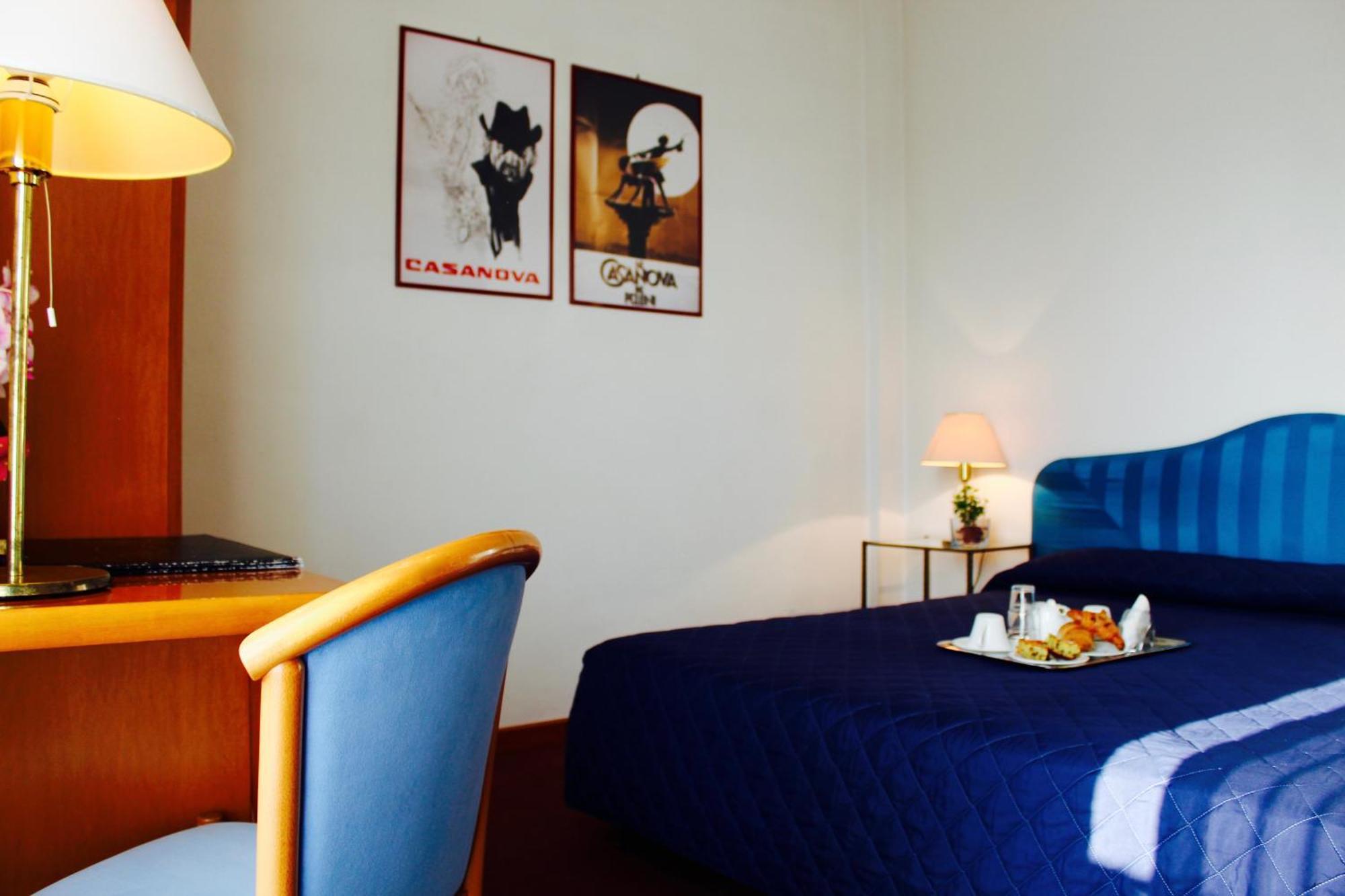Hotel Arcangelo Rimini Buitenkant foto