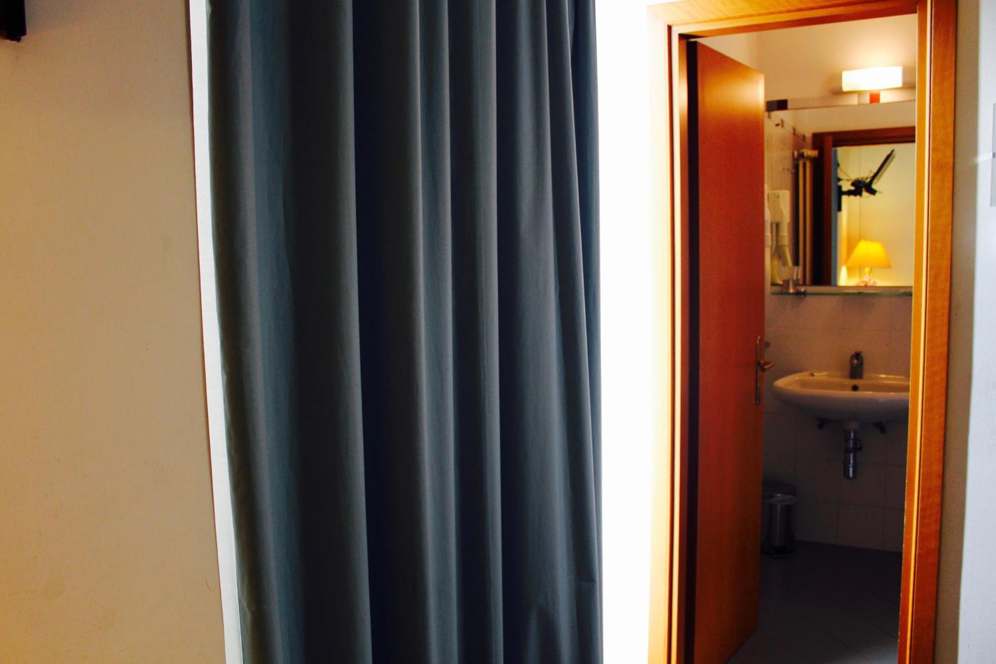 Hotel Arcangelo Rimini Buitenkant foto