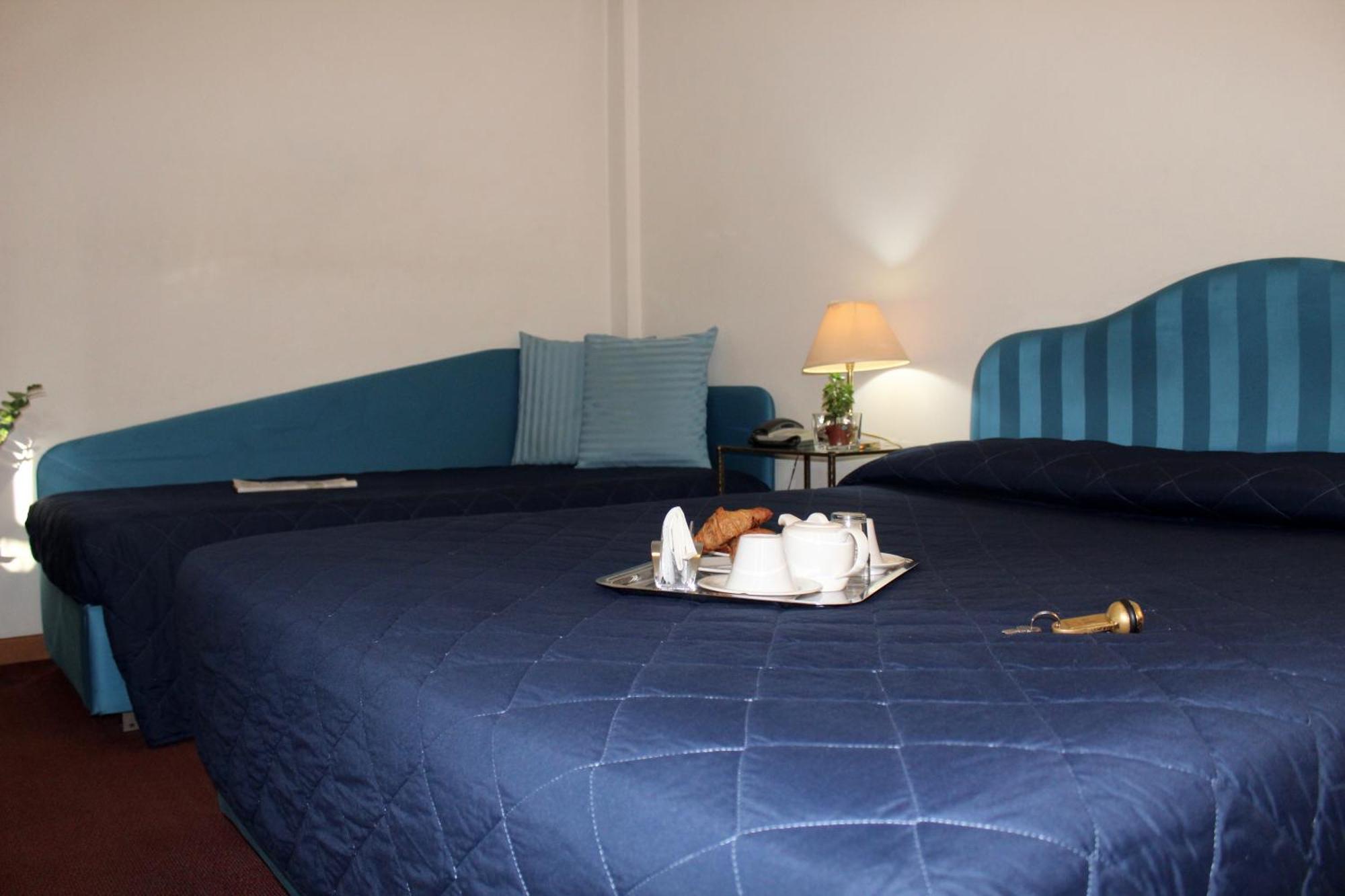 Hotel Arcangelo Rimini Buitenkant foto