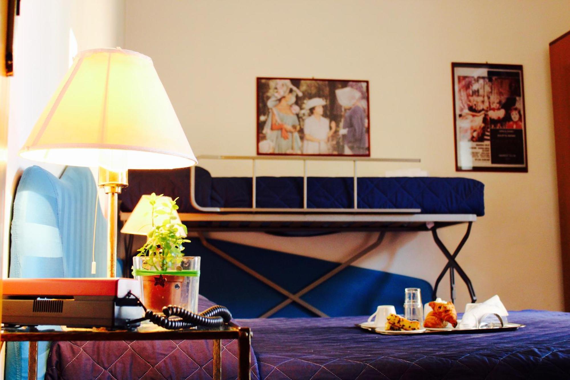 Hotel Arcangelo Rimini Buitenkant foto