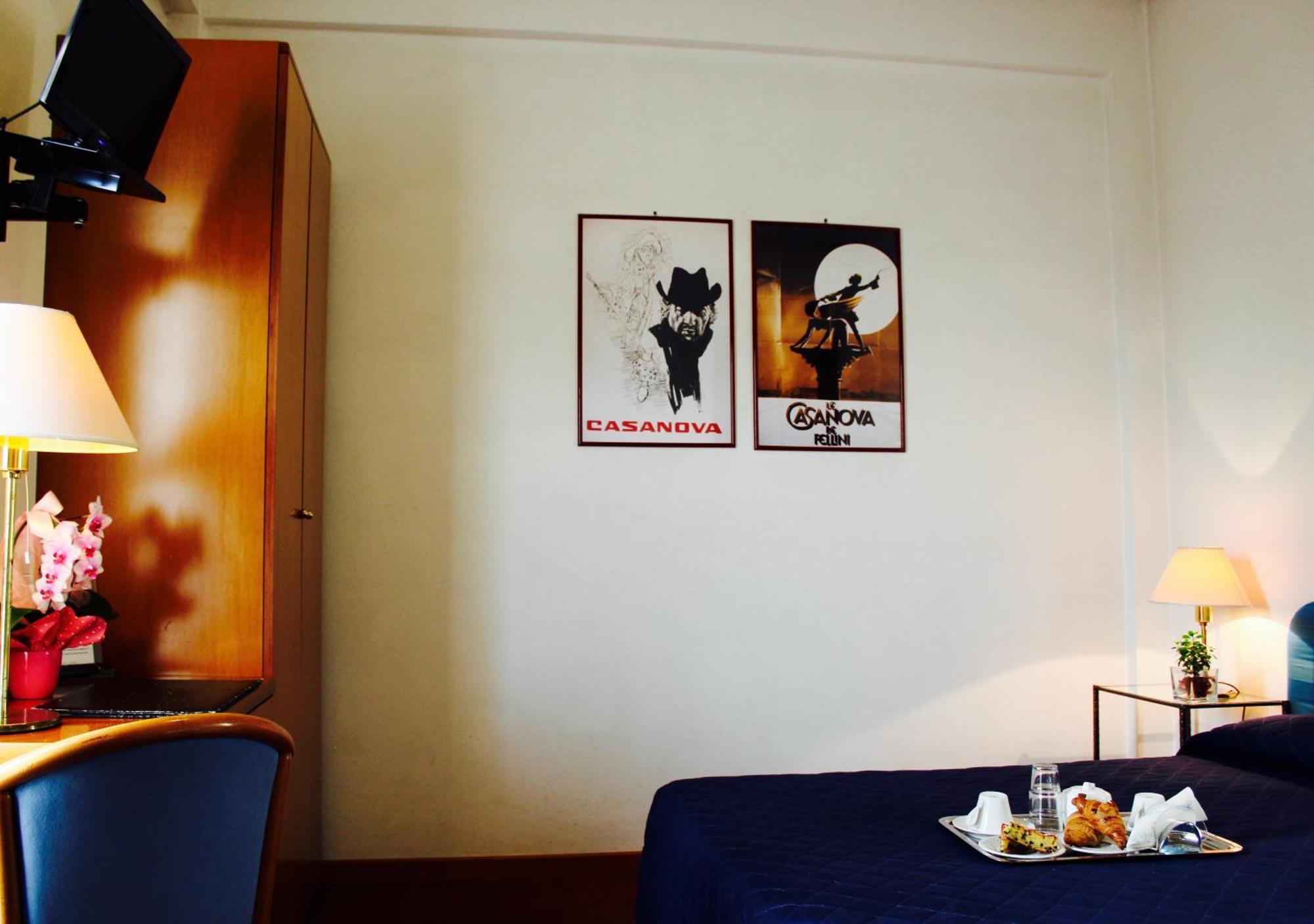 Hotel Arcangelo Rimini Buitenkant foto