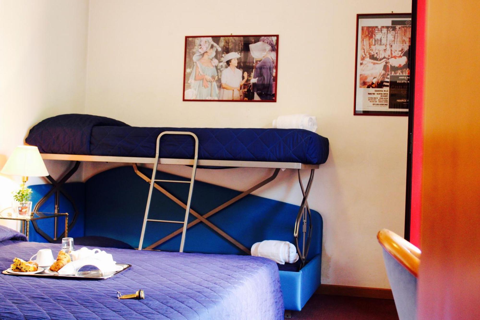 Hotel Arcangelo Rimini Buitenkant foto